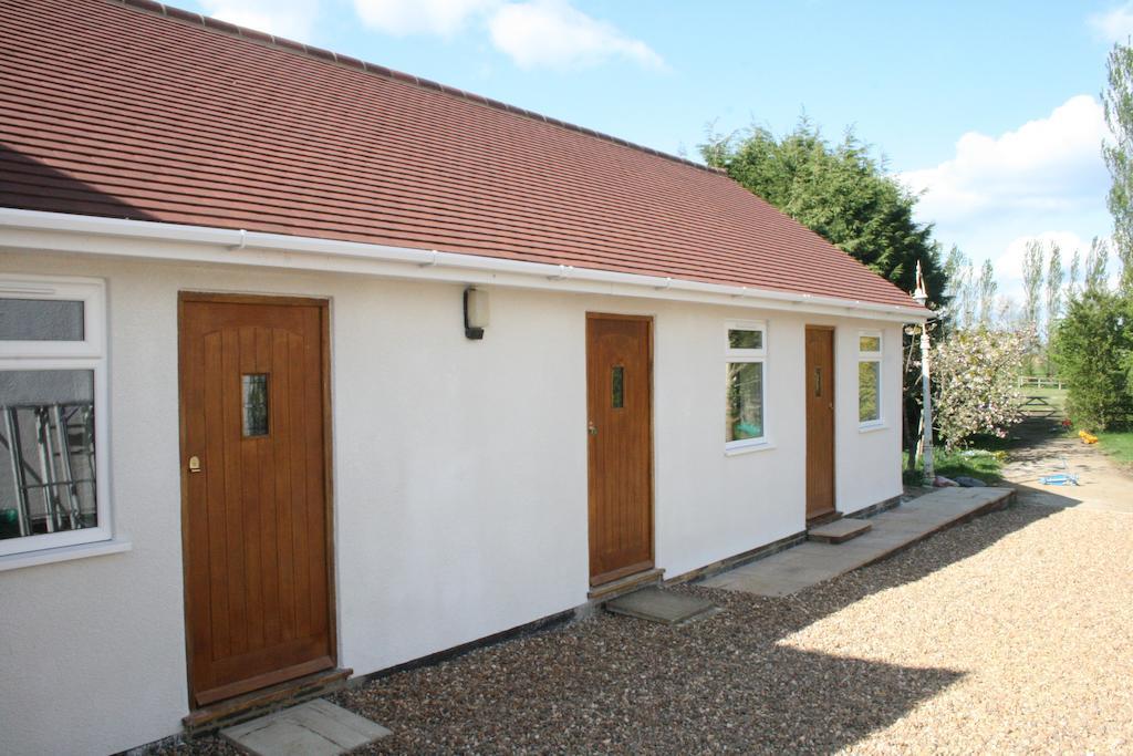 The Stables B&B @ Pear Tree Cottage Winslow Exteriör bild